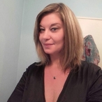 Catie - Sexo discreto en Huelves Perfil de Catie, 28 años, Sexo discreto en Huelves (Cuenca)